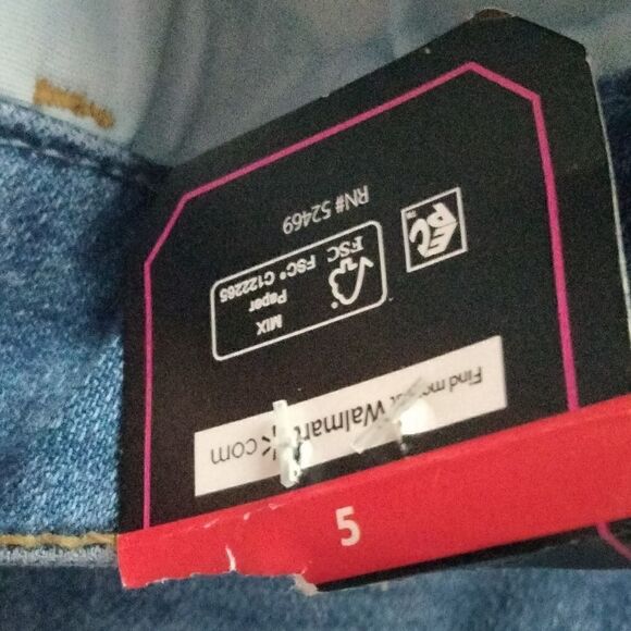 New without tags. No boundaries" woman's jeans - Picture 6 of 10